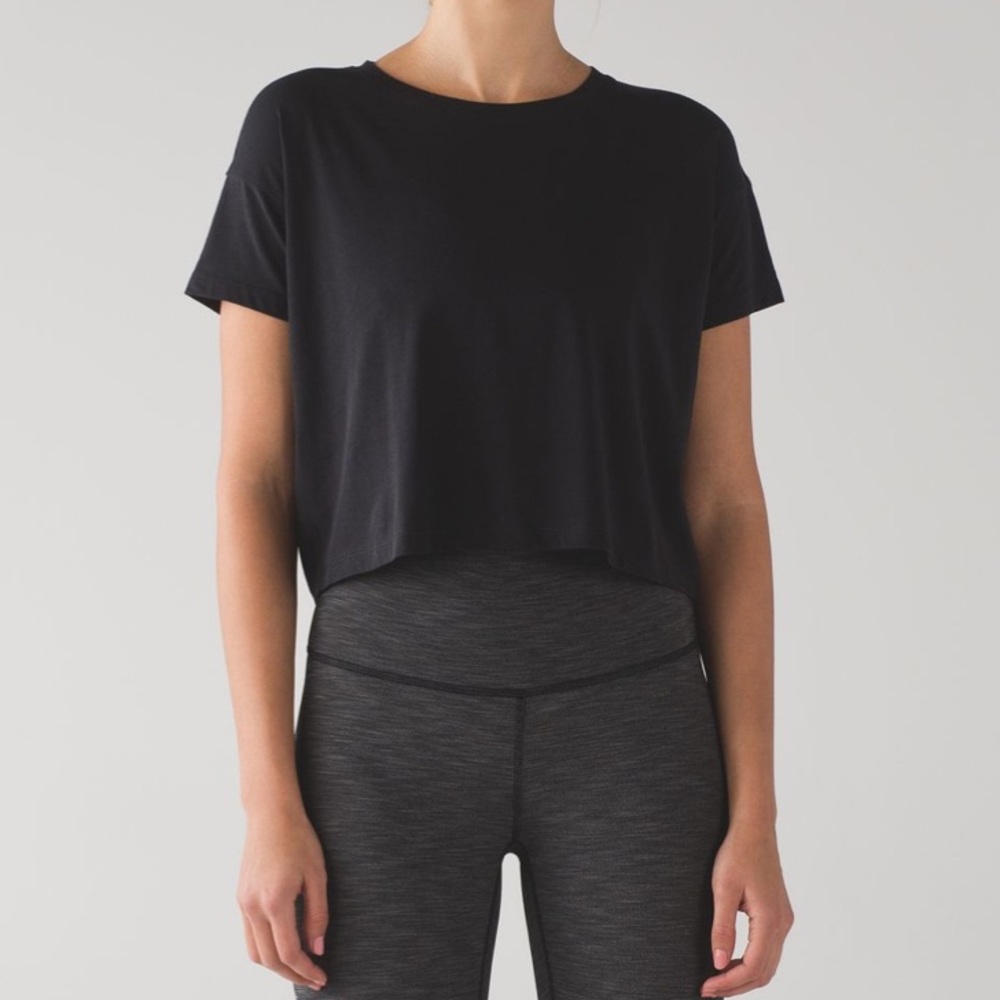 Lululemon Cates Crop Tee